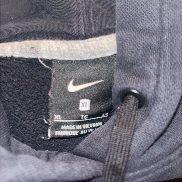 Nike "Lady Tiger Soccer" Hoodie - Picture 3 of 3